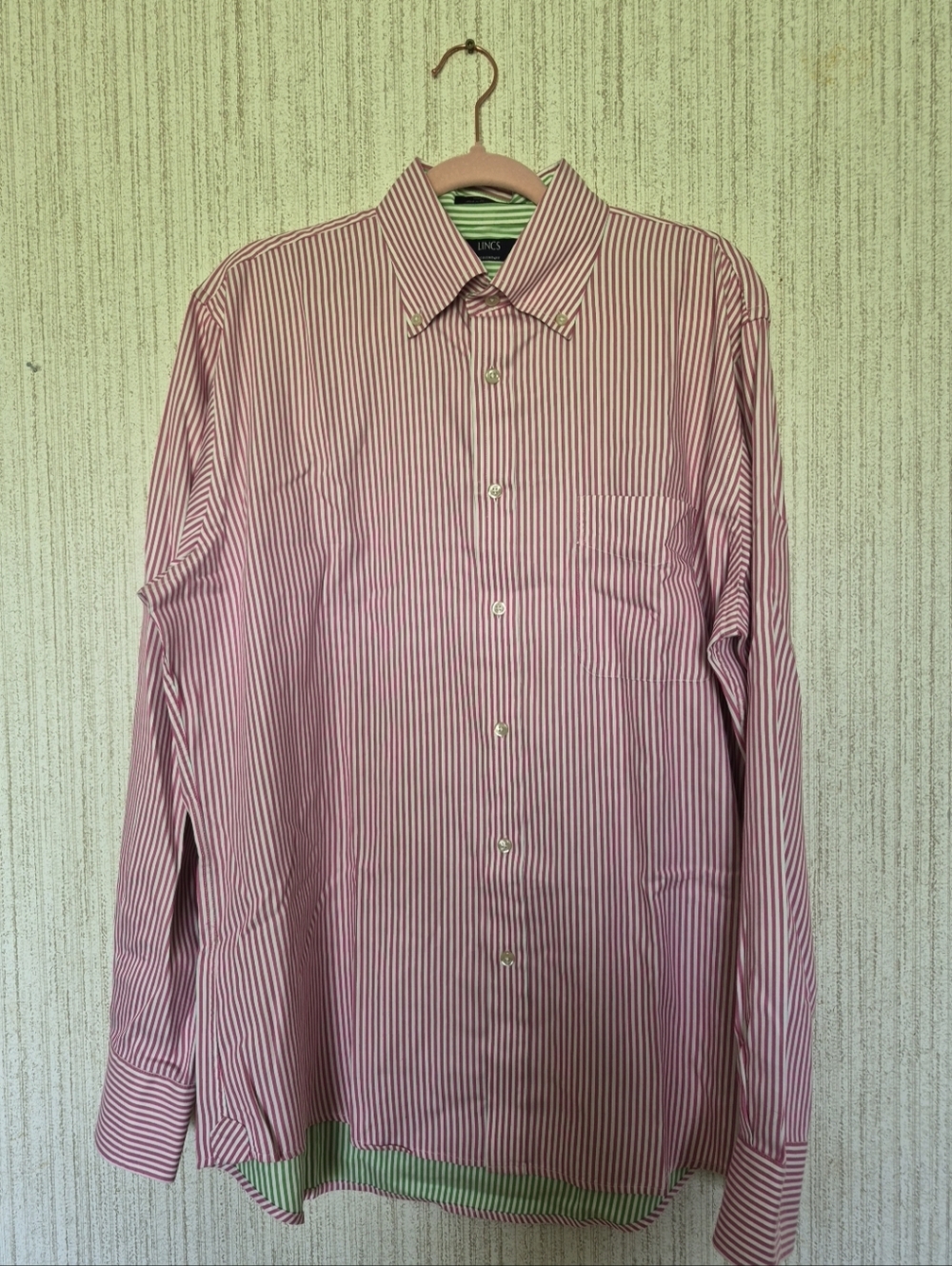 LINCS Mens Size Large Pink And White Striped Button-Up Dress Shirt